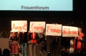 Frauenforum im April - Mobile Beratung gegen rechts @ Rathaus, Sitzungssaal Rheinturm